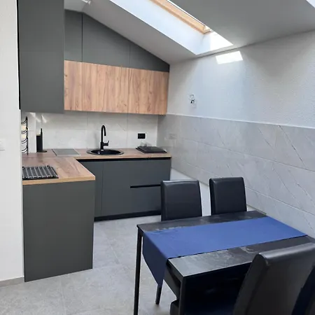 Apartment Centar *